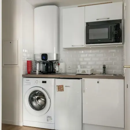 Cozy Studio In Very Close To Paris Apartment